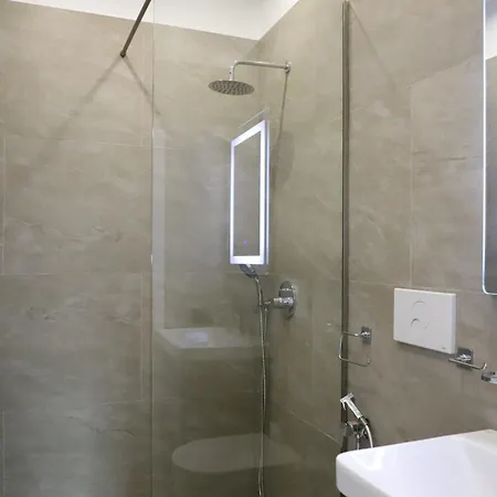 Hotel Kamsi Berat